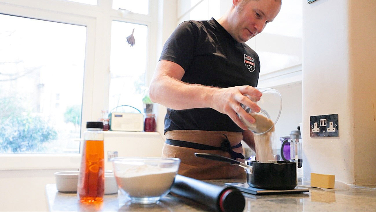 How to make a gingerbread house - step 5