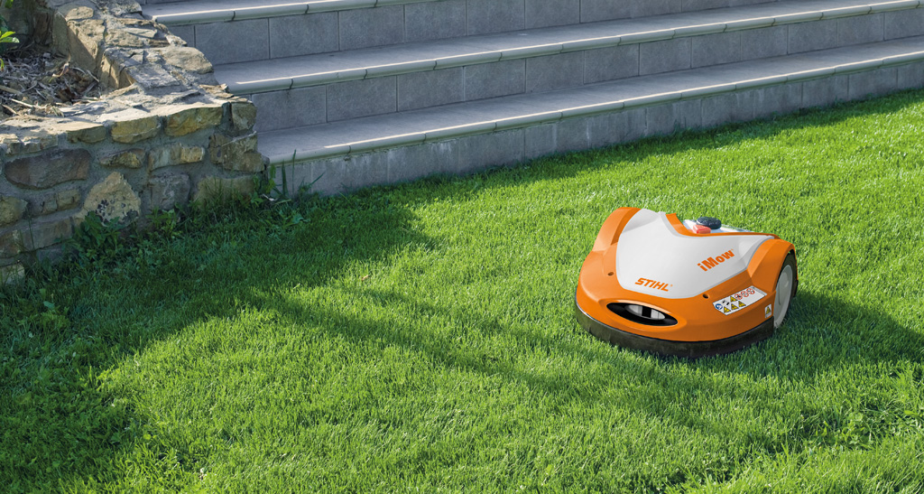 iMow RMI 632 Robotic Mower