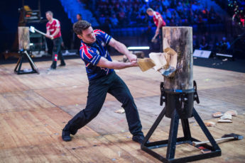 Glen penlington participating in the 2017 timbersports championship
