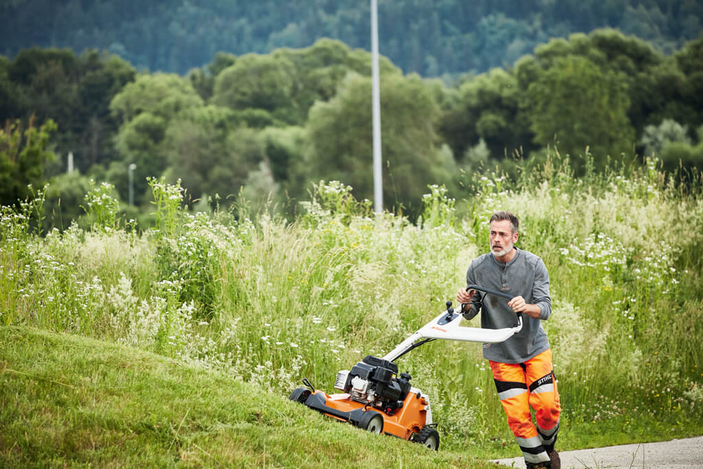 The change from VIKING grounds care to STIHL STIHL Blog