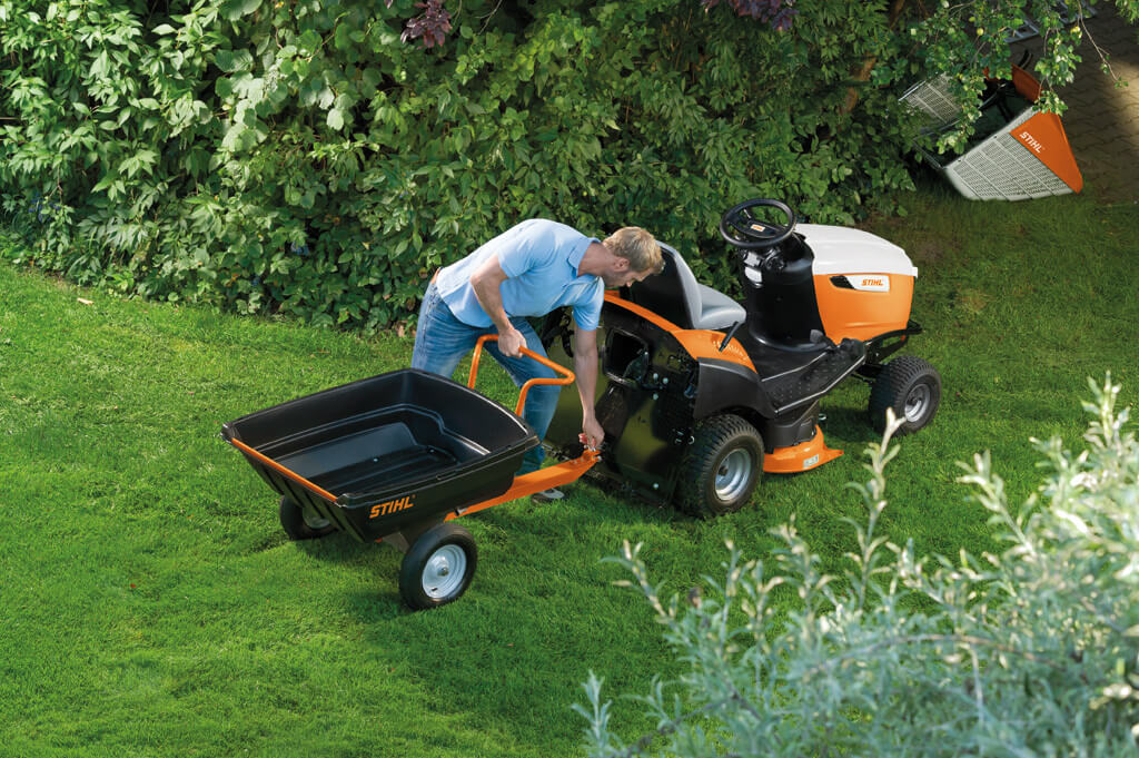 Sit on lawn mower with roller new arrivals