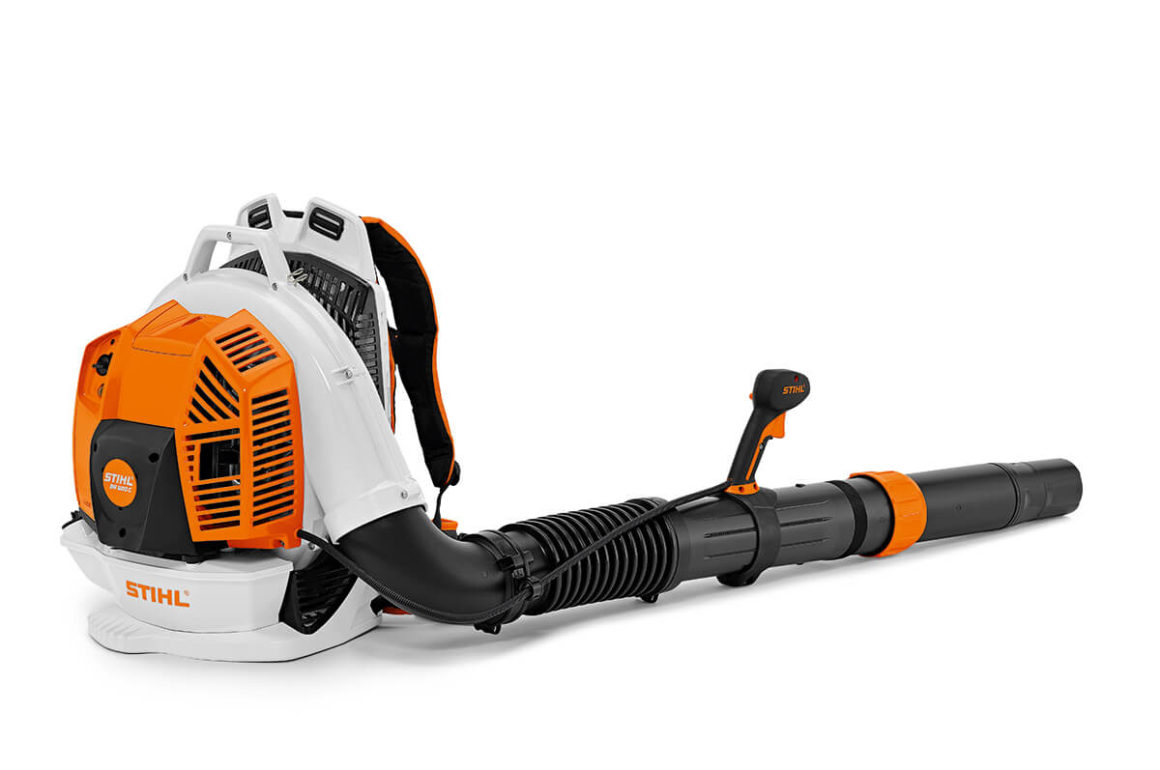 The BR800 C E Our Most Powerful Leaf Blower STIHL Blog