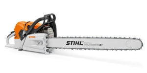 the worlds most powerful production chainsaw