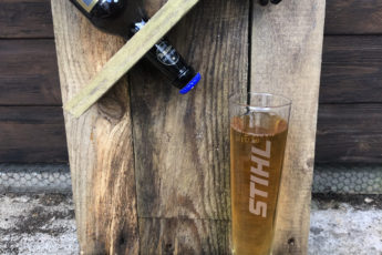 make your own beer rack from a pallet