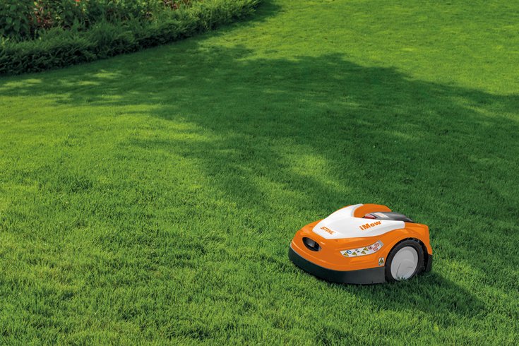 STIHL RMI 422 iMow Robotic mower