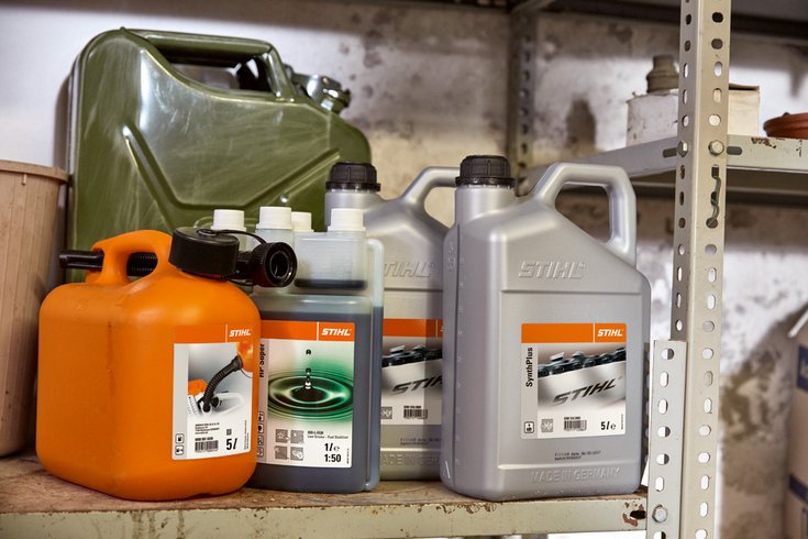 Stihl chainsaw oil deals type