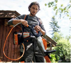 STIHL AP system with connecting cable